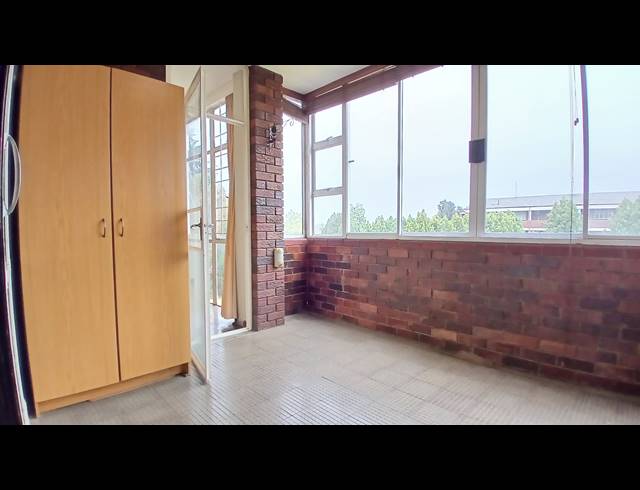 1.5 BEDROOM APARTMENT TO LET IN BLACKHEATH